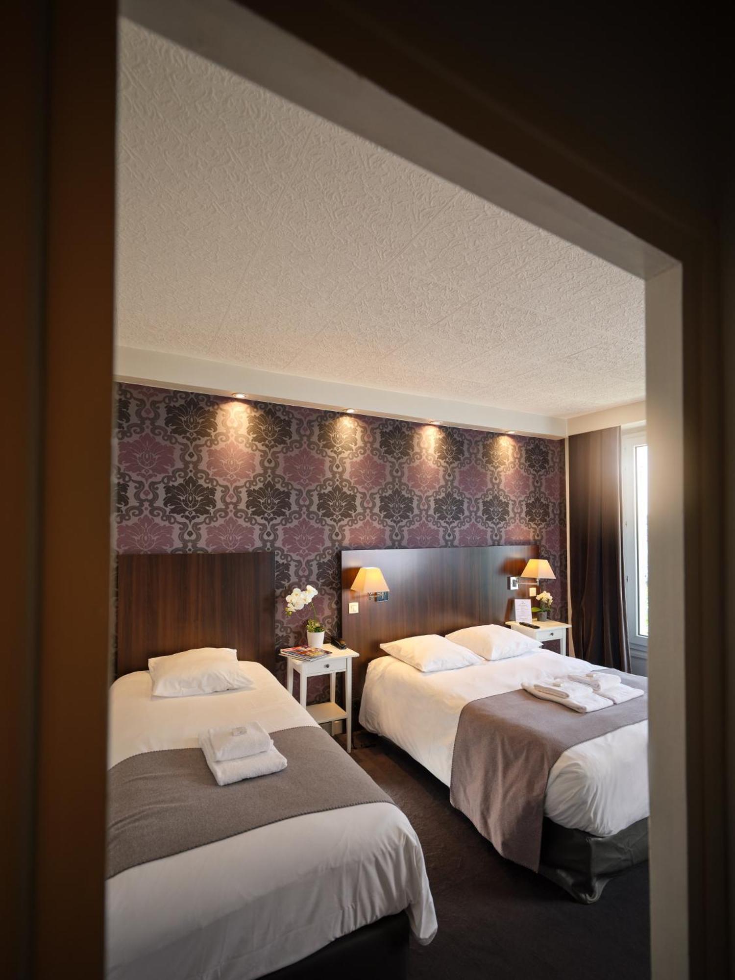 Hotel Les Negociants Valence  Esterno foto